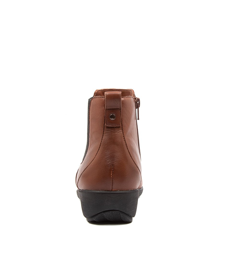 Women Ziera Shanghai (Extra Wide, Adjustable Fit) Boots Dark Brown | Z-301827